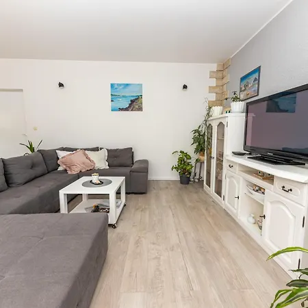 Apartman Bonaca * Τρογκίρ
